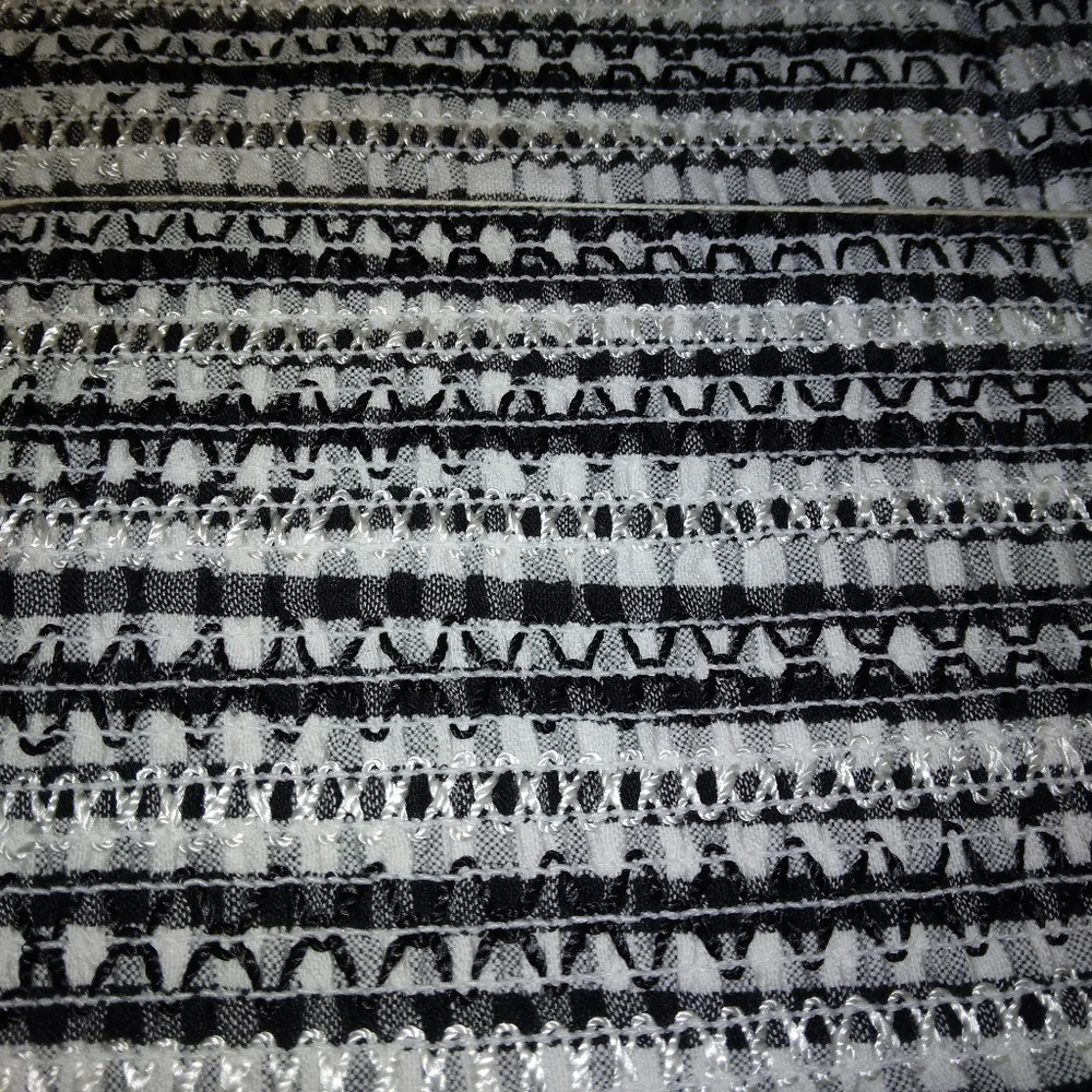 Pop  Smocked Seersucker  Black & White Gingham with 6 inches of Smocking. 8 yard